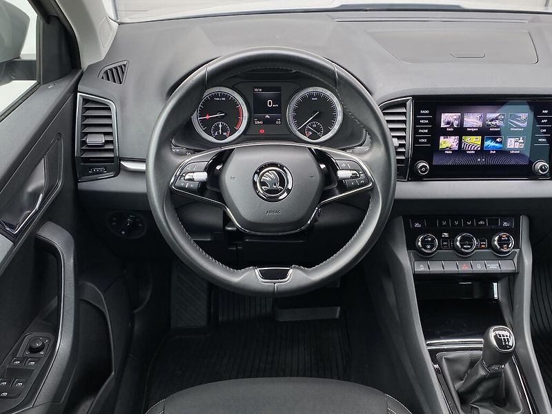 Škoda Karoq 1,0 TSI 81 kW Ambition - fotka 8 z 26