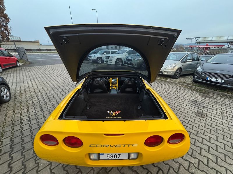 Chevrolet Corvette (2001) C5 TARGA LS1 5,7L V8 261KW DPH - fotka 41 z 50