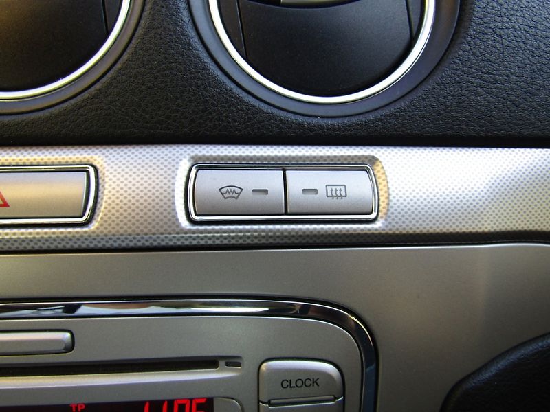 Ford S-MAX (2010) 2.0 TDCi EURO 5 - fotka 34 z 43