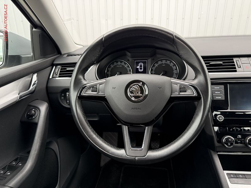 Škoda Octavia (2019) 1.6 TDi, ČR, Ambition - fotka 13 z 17