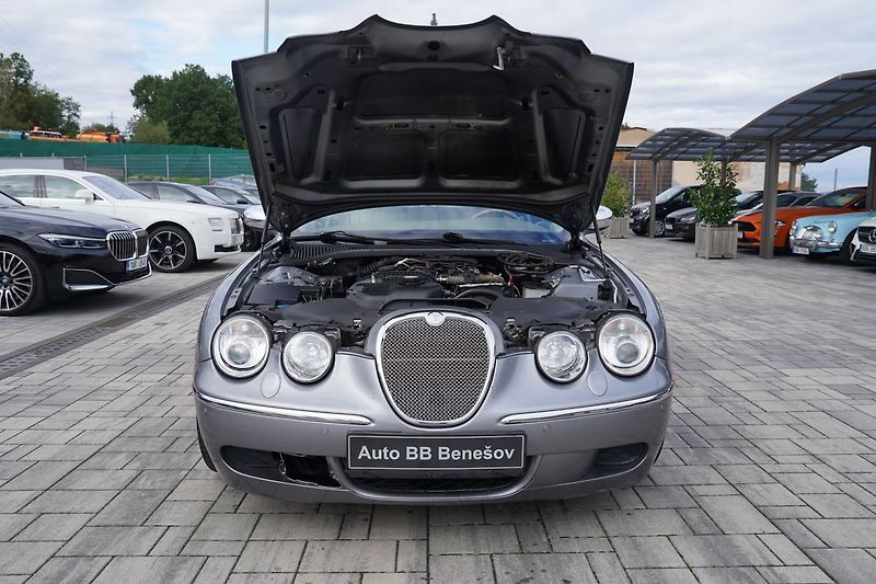 Jaguar S-Type 2.7 D/V6/automat/kůže/šíbr - fotka 9 z 34