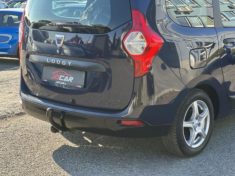 Dacia Lodgy 1.6i LPG 7MÍST TAŽNÉ - fotka 35 z 38