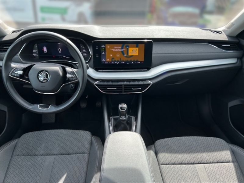 Škoda Octavia 1,5 TSI 110 Style - fotka 9 z 11