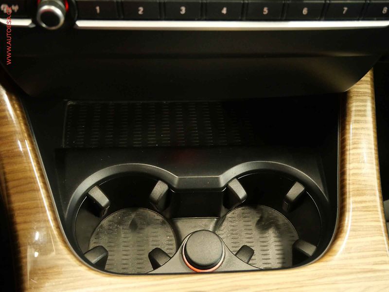BMW X3 (2012) 3.0d xDrive 30d, ČR, AT - fotka 22 z 27