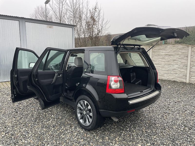 Land Rover Freelander 2.2TD4 160PS 4x4 136TKM SPORT! - fotka 167 z 201