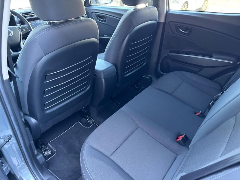 SsangYong Tivoli 1,5 TGDI  Grand manuál + Záruk - fotka 22 z 23