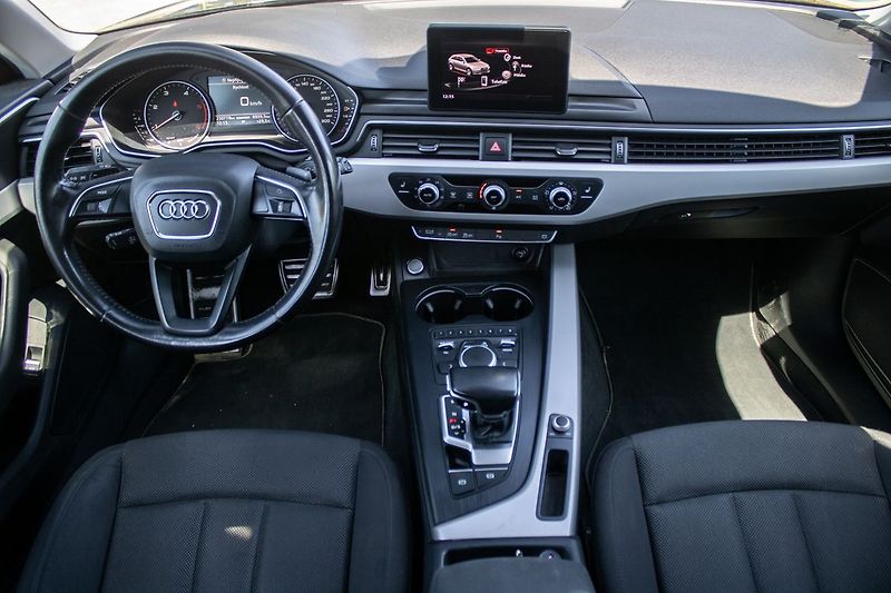 Audi A4 - fotka 23 z 27