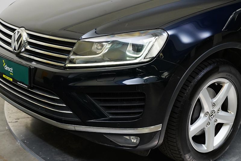 Volkswagen Touareg - fotka 9 z 18