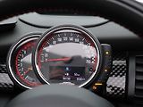 Mini Cooper 2,0 i JCW 170kW Cabrio Manual - náhled 24