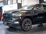 Dodge RAM (2022) 5.7 Limited Night Edition 22 - náhled 10