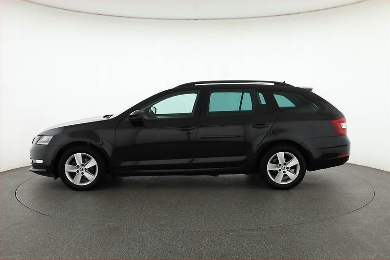 Škoda Octavia (2019) Ambition Plus 2.0 TDI, Automat - fotka 3 z 19