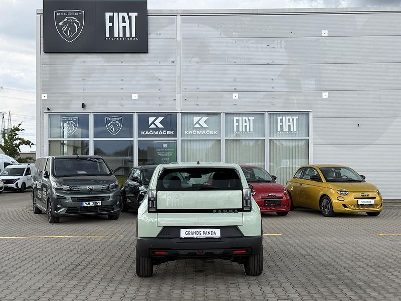 Fiat Grande Panda (2026) Icon 1.2 Turbo 100k - fotka 4 z 24