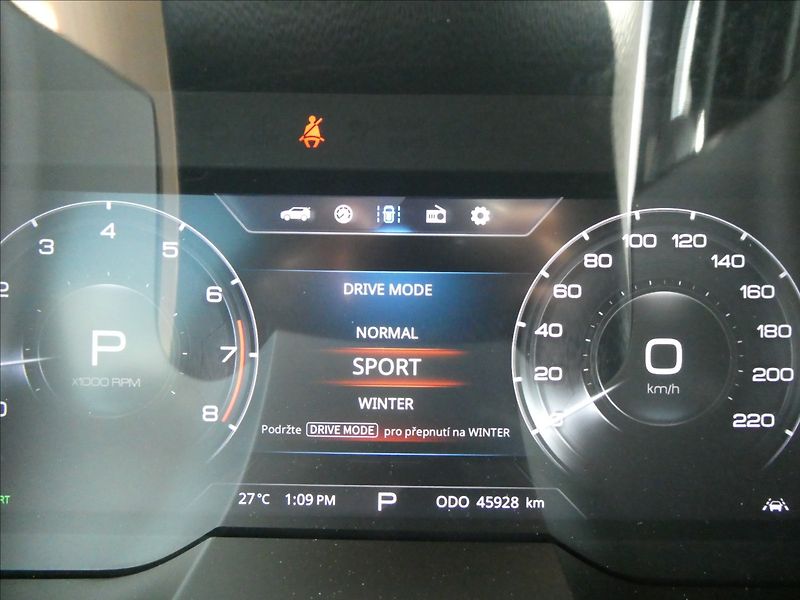 SsangYong Korando 1,5 T-GDI 120kW Automat,Style - fotka 33 z 39