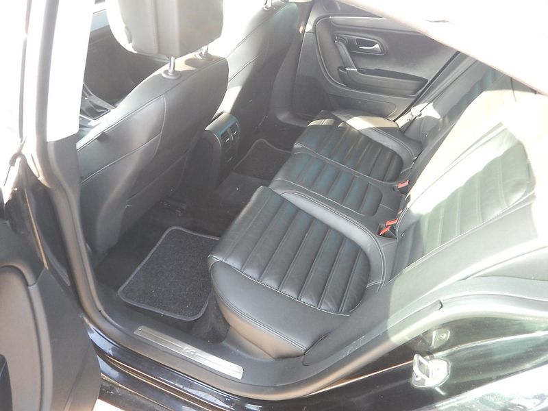 Volkswagen CC 2.0 TDI, DIGIKLIMA, TAŽNÉ - fotka 10 z 24