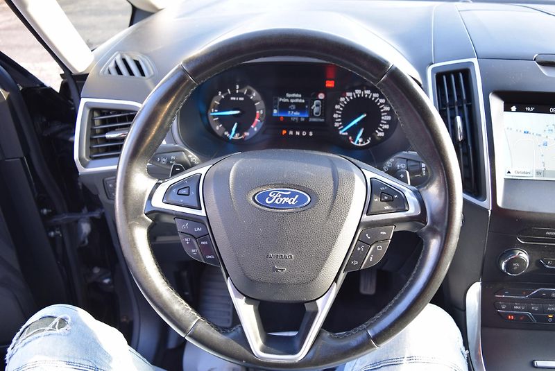 Ford Galaxy (2018) 2.0TDCi 110kw BUSINESS 7MÍST  - fotka 27 z 47