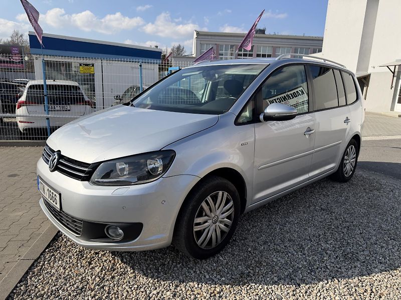 Volkswagen Touran 1,6 TDi/77kW - Webasto,TZ,... - fotka 3 z 60