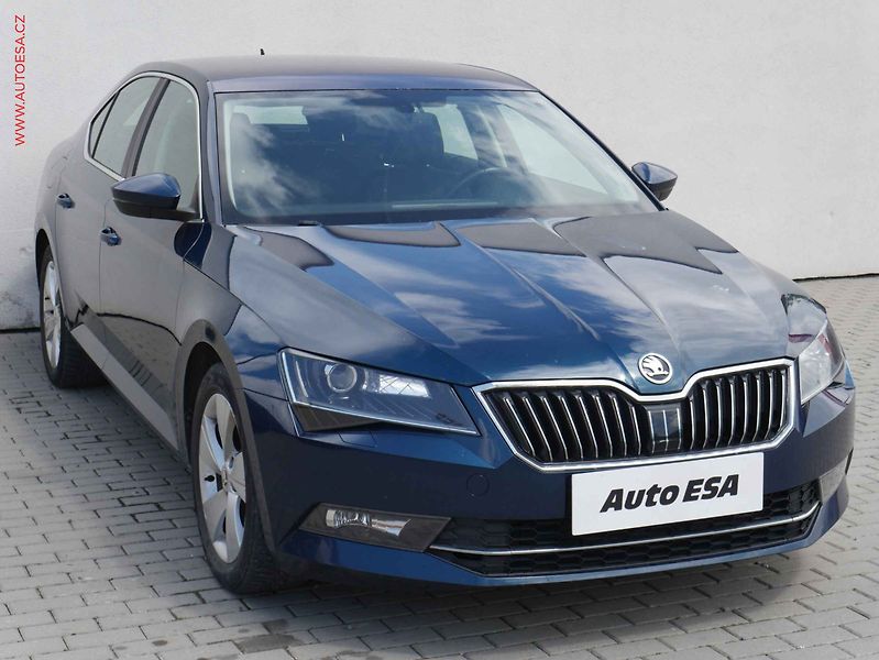 Škoda Superb (2016) 2.0TDi, ČR, Ambition, bixen - fotografie inzerátu