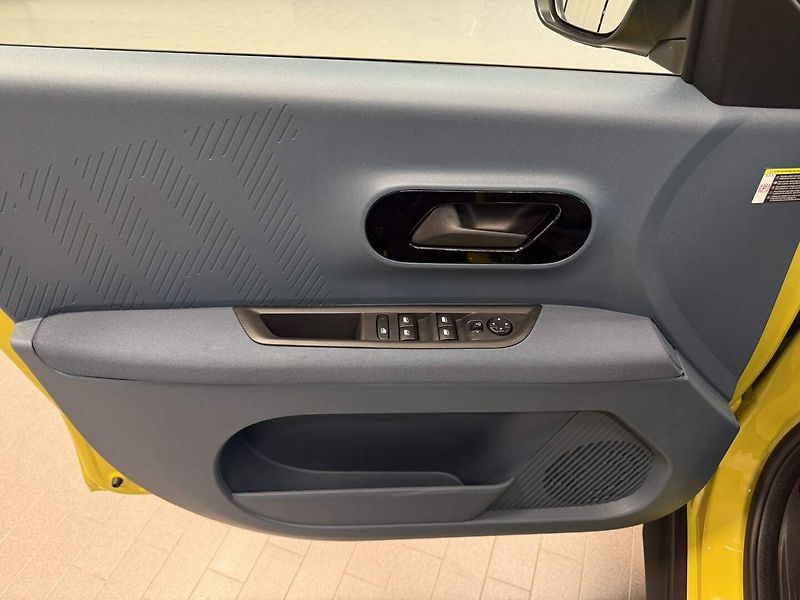 Fiat Grande Panda (2026) La Prima 1.2 Turbo 100k - fotka 9 z 17