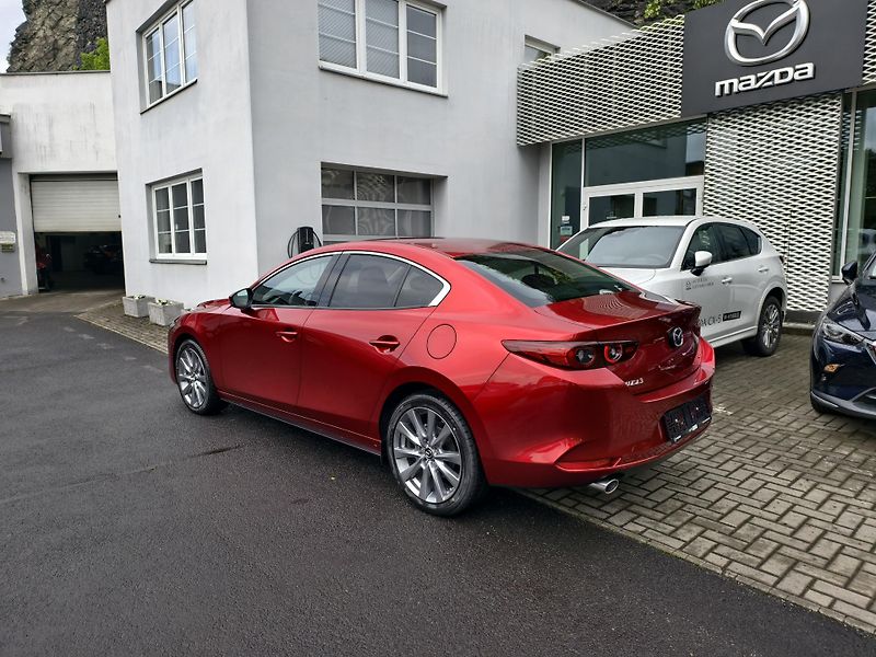 Mazda 3 (2026) 2.5i CentreLine + STYLE paket  - fotka 4 z 10