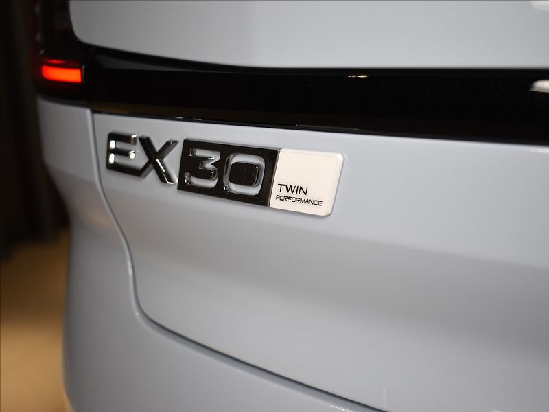 Volvo EX30 Ultra  Twin Motor Perfor. - fotka 5 z 22