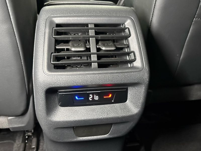 Volkswagen Tiguan Life - fotka 22 z 30