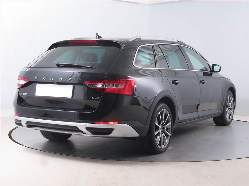 Škoda Superb (2021) Scout 2.0 TDI - fotka 5 z 14