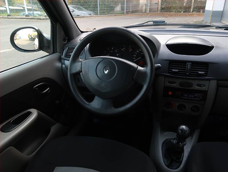 Renault Thalia (2011) 1.2 16V, Tažné, jezdí výborně - fotka 7 z 13