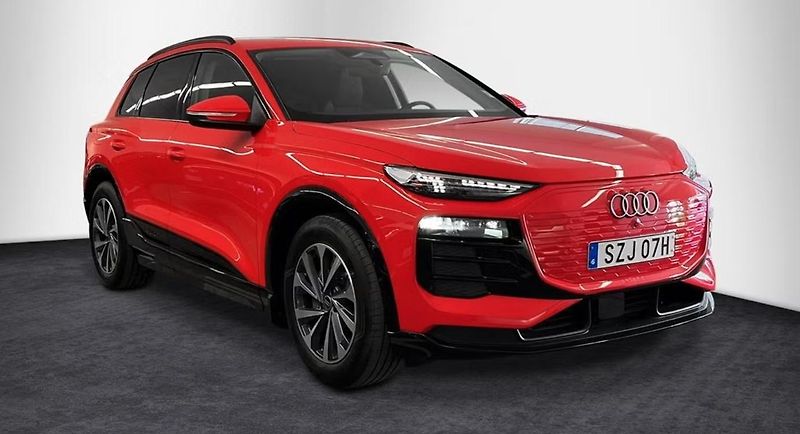 Audi Q6 e-tron Comfort 360kam Tech Plus Tažné - fotka 2 z 20