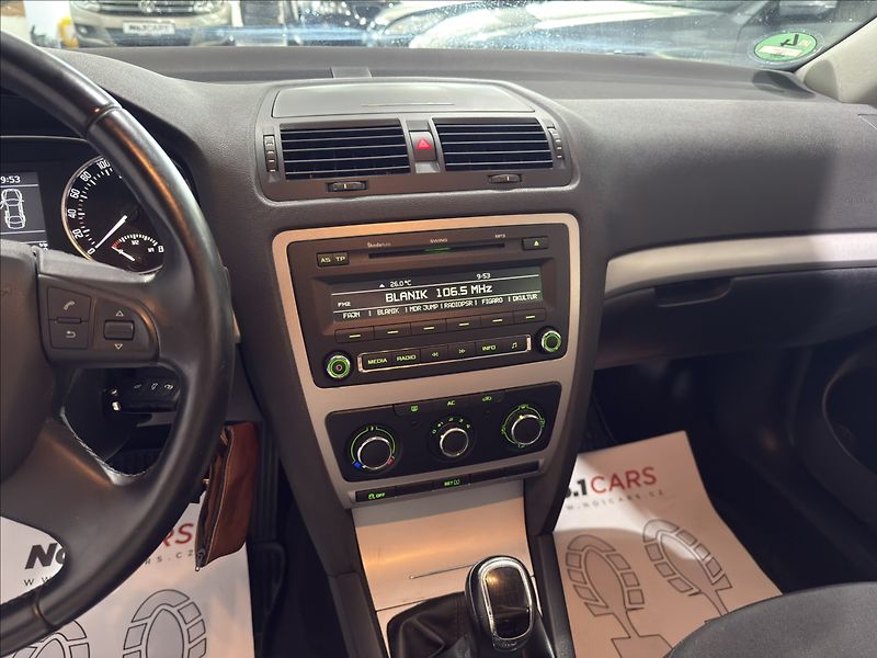 Škoda Octavia 1,4   TSI 90KW BEZ KOROZE STK - fotka 11 z 22