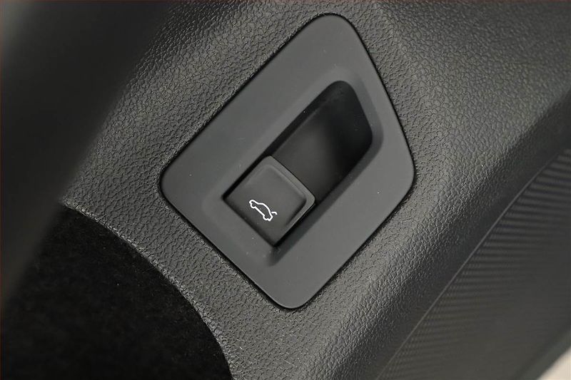 Volkswagen Arteon (2018) 2.0 TDI - fotka 10 z 21
