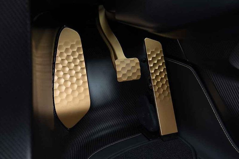 Lotus Evija v limitované edici Fittipaldi.