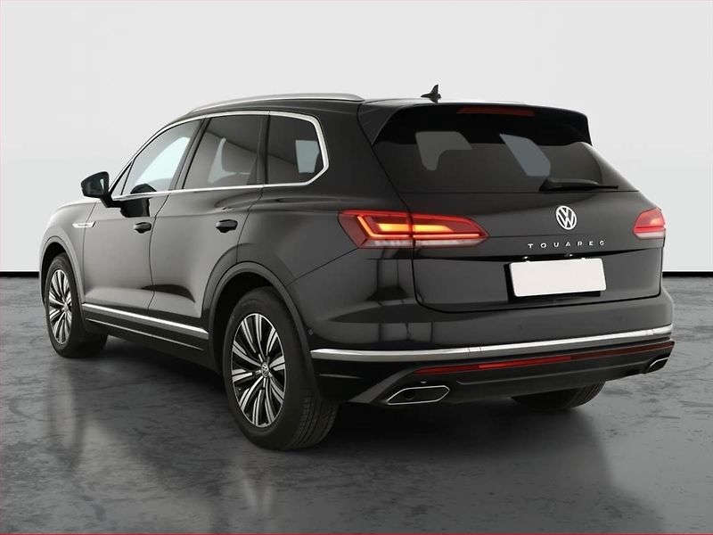 Volkswagen Touareg (2019) 3.0 TDI, NAVI,VZDUCH,CZ - fotka 4 z 30