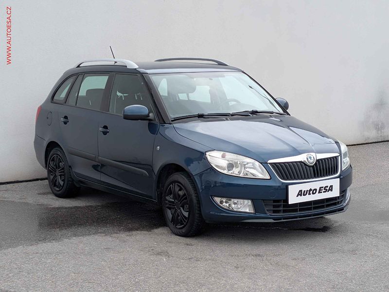 Škoda Fabia (2012) 1.2 TSi, ČR, servis.kniha - fotografie inzerátu