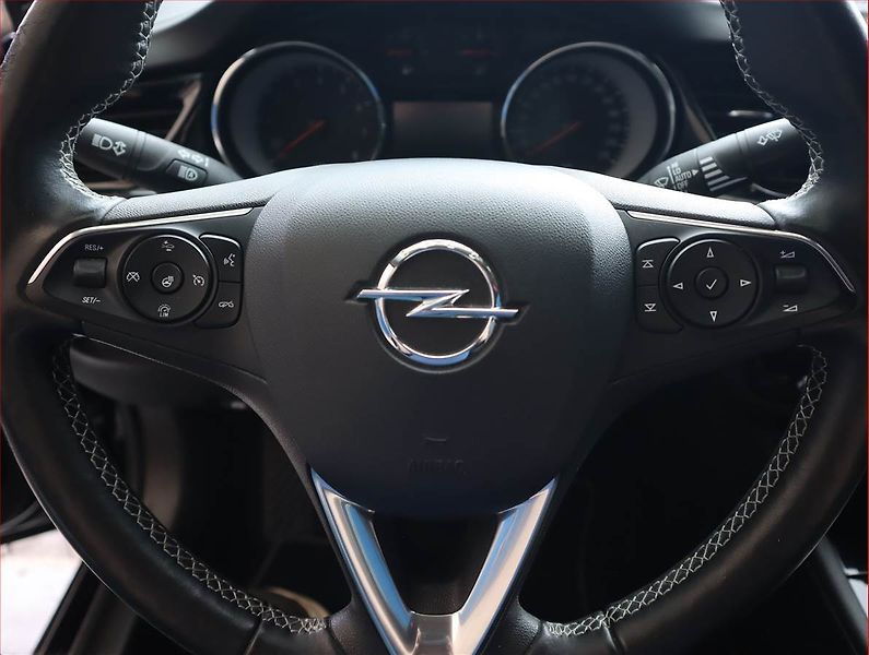 Opel Insignia (2020) 1.5 Turbo, Automat, Serv.kniha - fotka 20 z 21