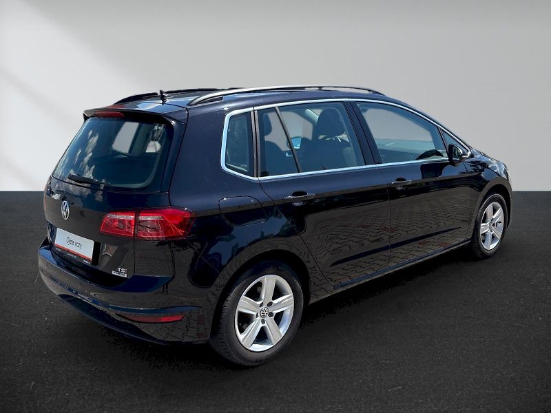 Volkswagen Golf Sportsvan (2015) Highline 1,4 TSI (92 kW) - fotka 2 z 31