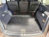 Volkswagen Touran (2014) 2.0TDi, AC, park.čidla - náhled 7