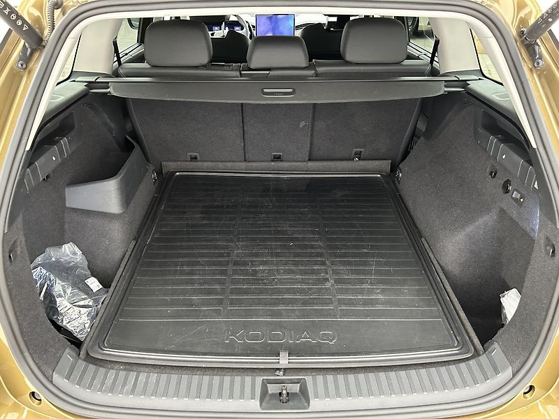 Škoda Kodiaq 2.0 TDI 4x4 Exclusive Selectio - fotka 31 z 34