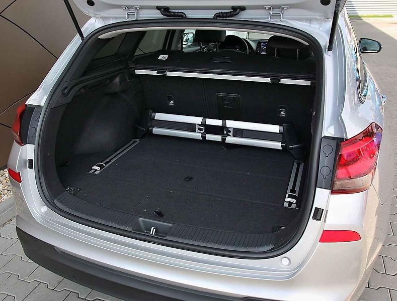 Hyundai i30 kombi.