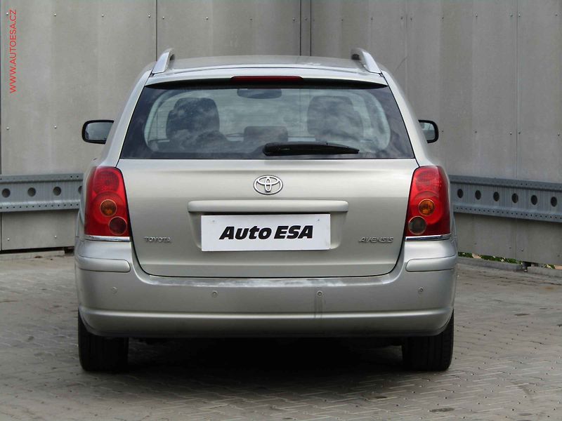 Toyota Avensis (2005) 2.0 i, servis.kniha - fotka 5 z 19
