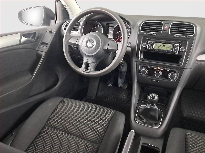 Volkswagen Golf (2009) 1.4 16V - fotka 7 z 15