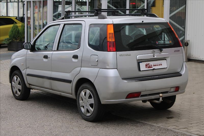 Suzuki Ignis 1,3 i - fotka 4 z 10