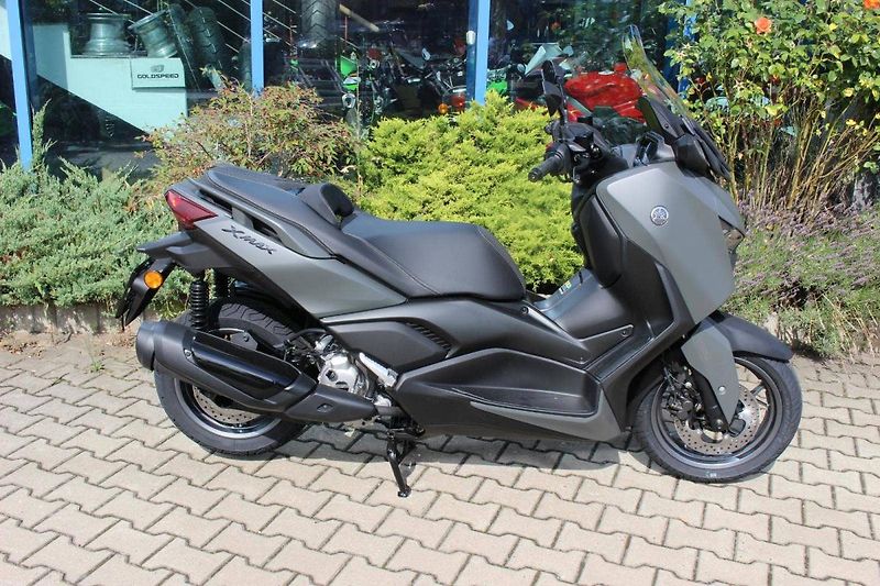 Yamaha X-Max 300 (2025) TECH CAMO 2025 Skladem - fotka 6 z 8
