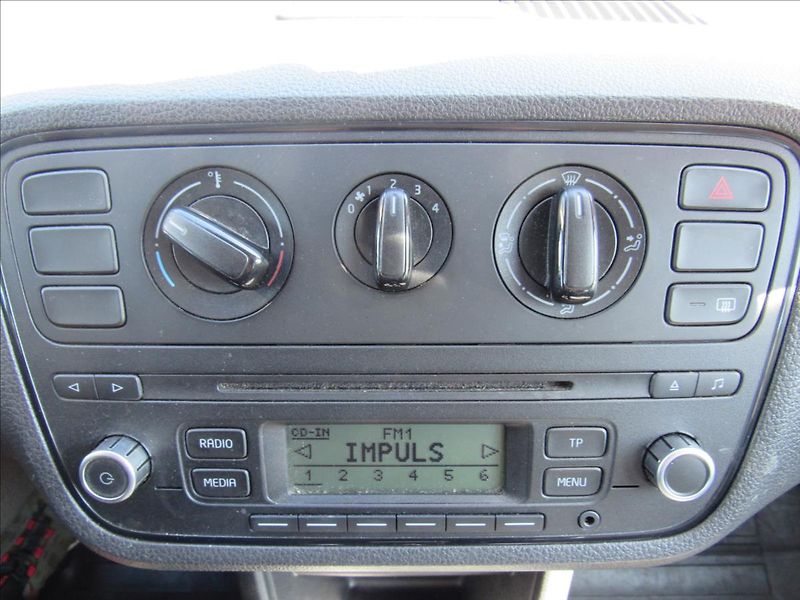 Škoda Citigo 1,0 MPi 44kW - fotka 16 z 26