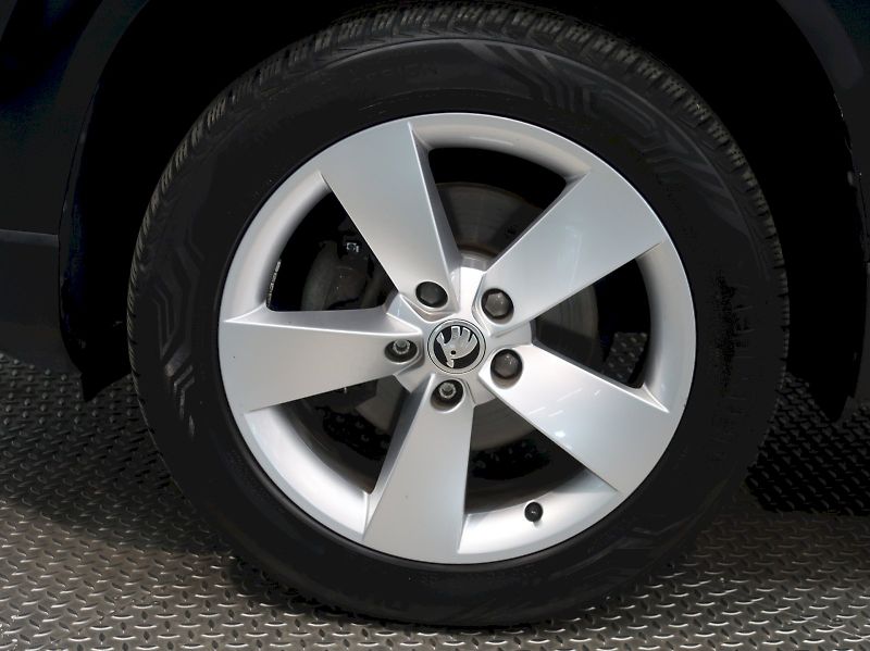 Škoda Karoq (2020) STYLE 1.5TSI 110KW DSG NAVI TA - fotka 12 z 37