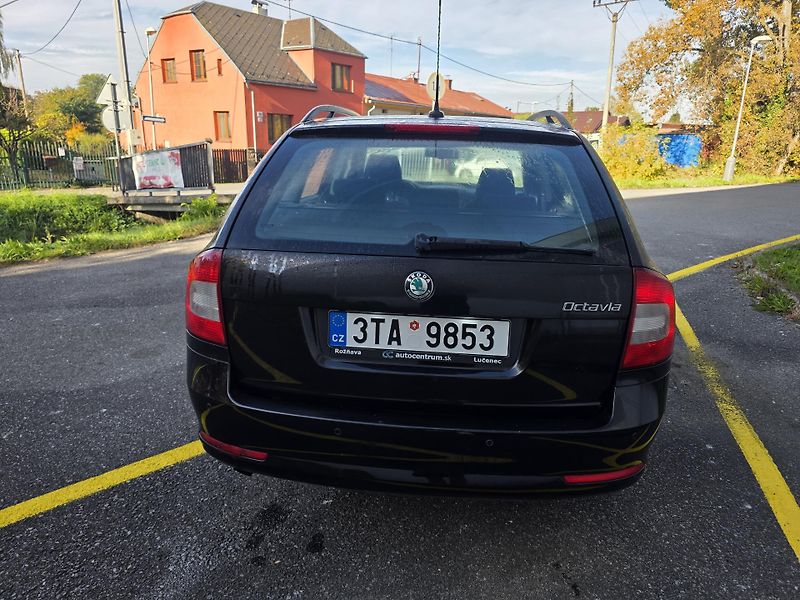 Škoda Octavia (2012) 2 face 2.0 TDi 103kw DSG, xeno - fotka 3 z 10