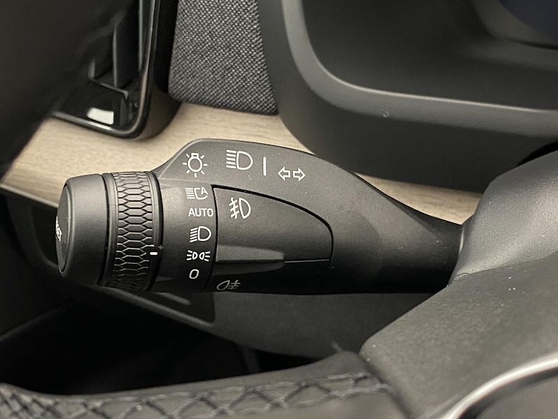 Volvo XC90 (2026) T8 AWD Plug-in BRIGHT PLUS 7m - fotka 32 z 72