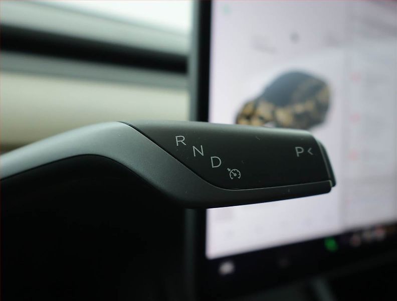 Tesla Model Y (2021) Long Range AWD 79kWh, SoH 92% - fotka 13 z 21