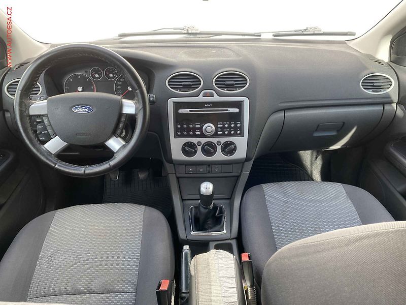 Ford Focus (2005) 1.6TD, 1.maj, servis.kniha - fotka 8 z 16