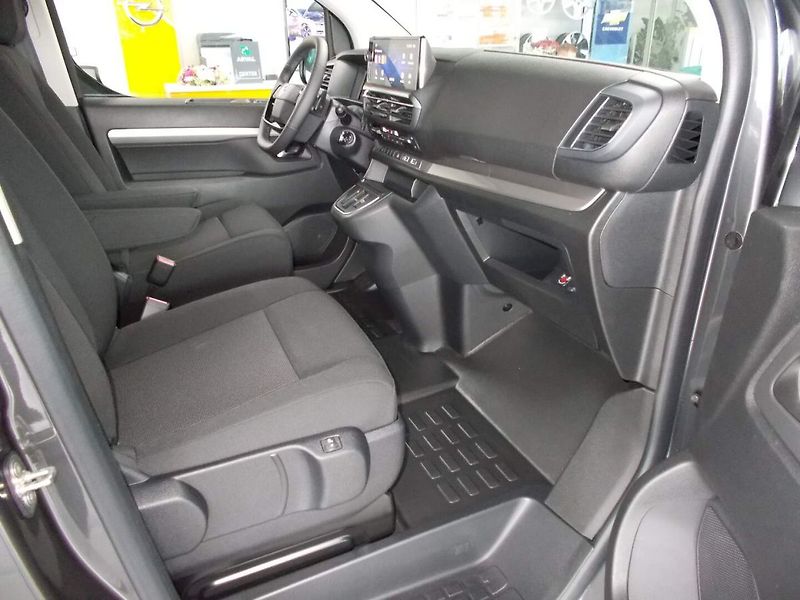 Opel Zafira (2026) L2 (L) Edition 2.2 CDTi (132kW - fotka 18 z 34