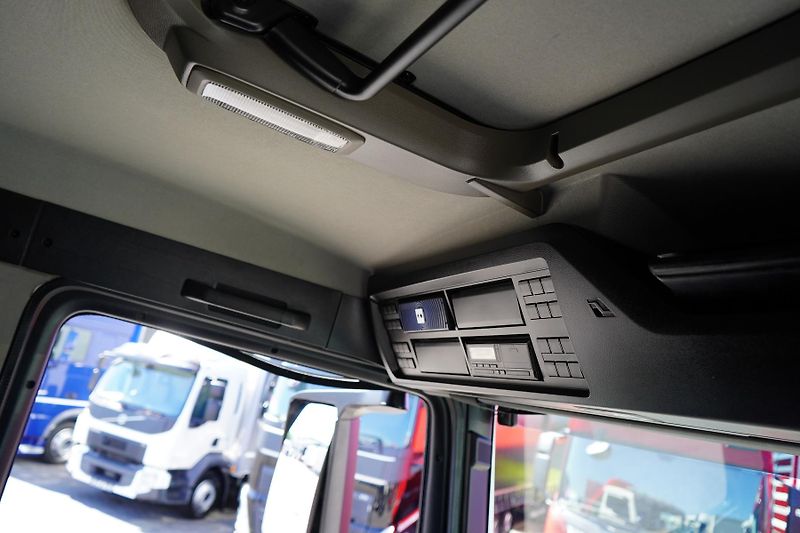MAN TGS (2021) 33.510 / 6 X 4 / HDS PALFINGER - fotka 62 z 70